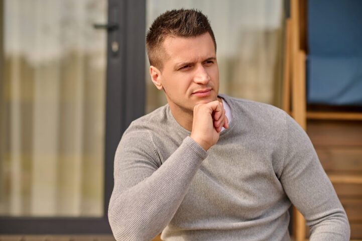 Zoom sur la hausse de la CSG, votée dans la loi de financement de la Sécurité sociale pour 2026, et son impact sur vos placements.